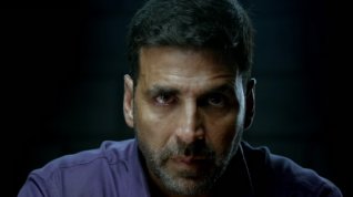 Online film Airlift