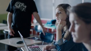 Online film CodeGirl