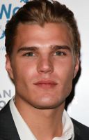 Herec Chris Zylka