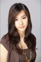 Herec Kim Ji-won